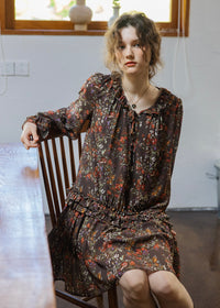Fleur Noire Vintage Floral Ruffle Collar Midi Dress