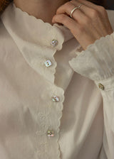 Cloud Jasmine Embroidered Lace Collar Blouse