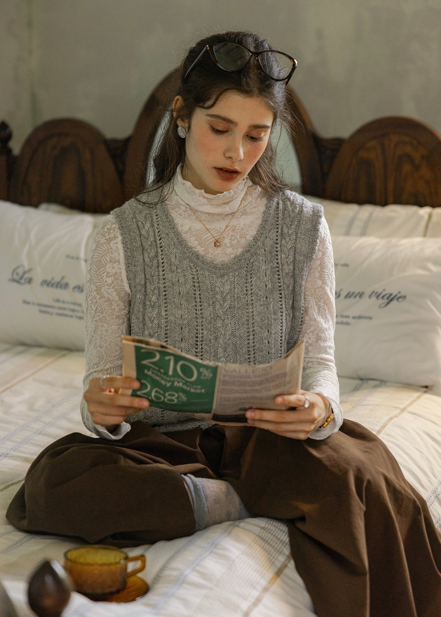 Classic Vintage Cable Wool Knit Vest(2COLOR)