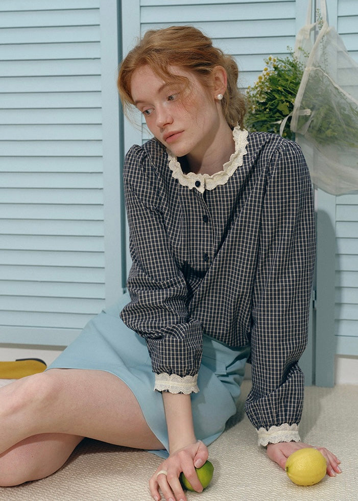 Sunday Check Lace Collar Vintage Blouse