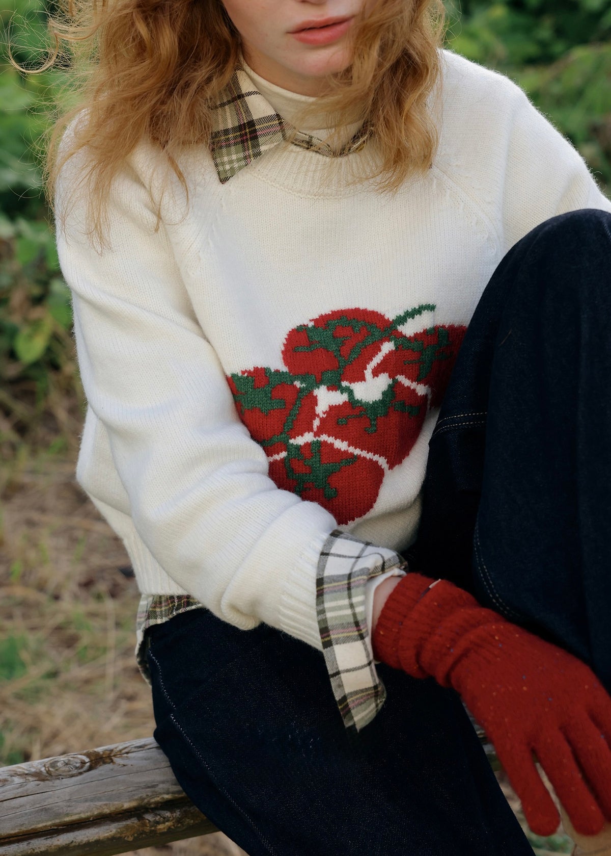 Tomato Jacquard Crew Neck Knit Sweater