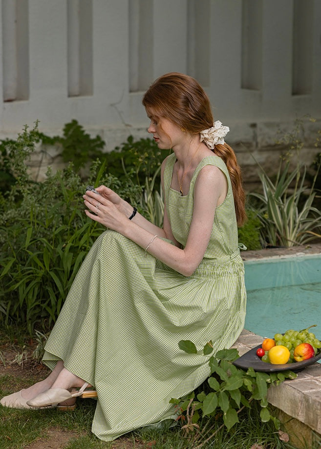 Garden Rhythm Smocked Waist Sleeveless Dress(2COLOR)