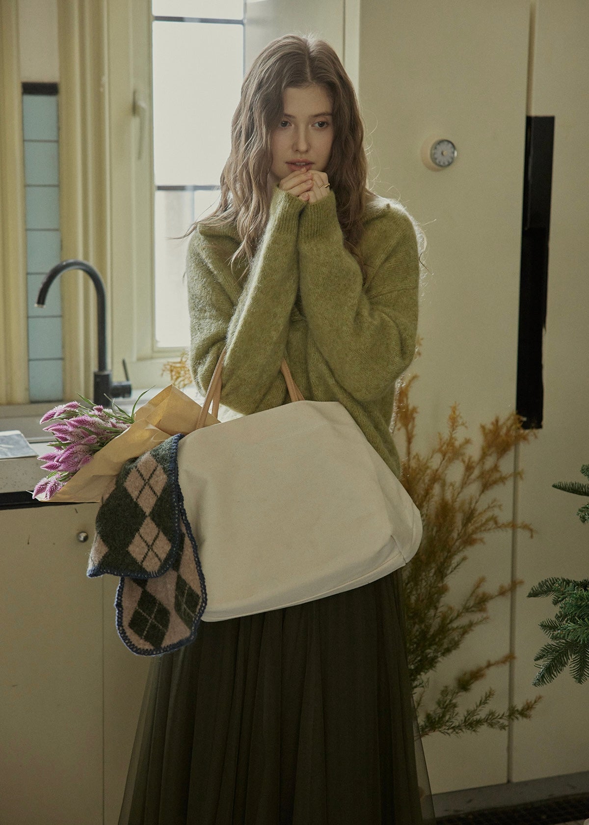 Soft Ember Mohair Deep V-Neck Sweater(2COLOR)