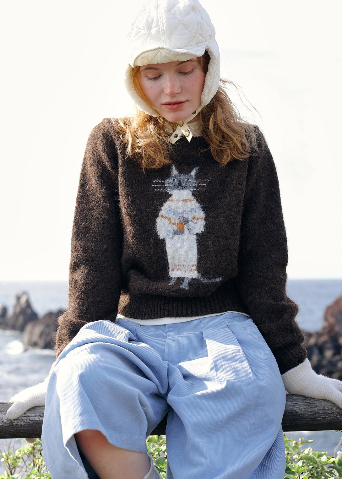Vintage Cat Jacquard Crew Neck Knit Sweater