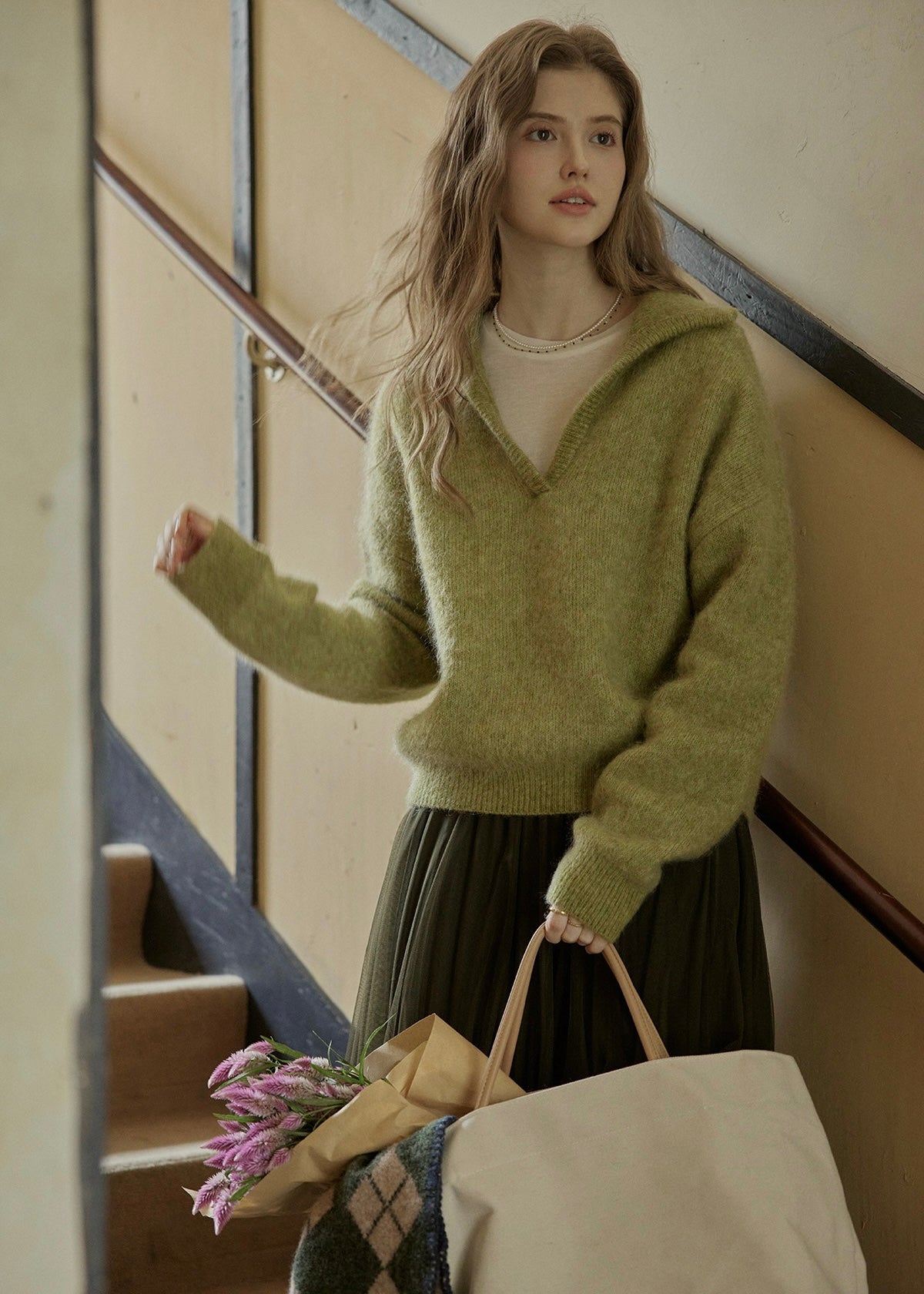 Soft Ember Mohair Deep V-Neck Sweater(2COLOR)