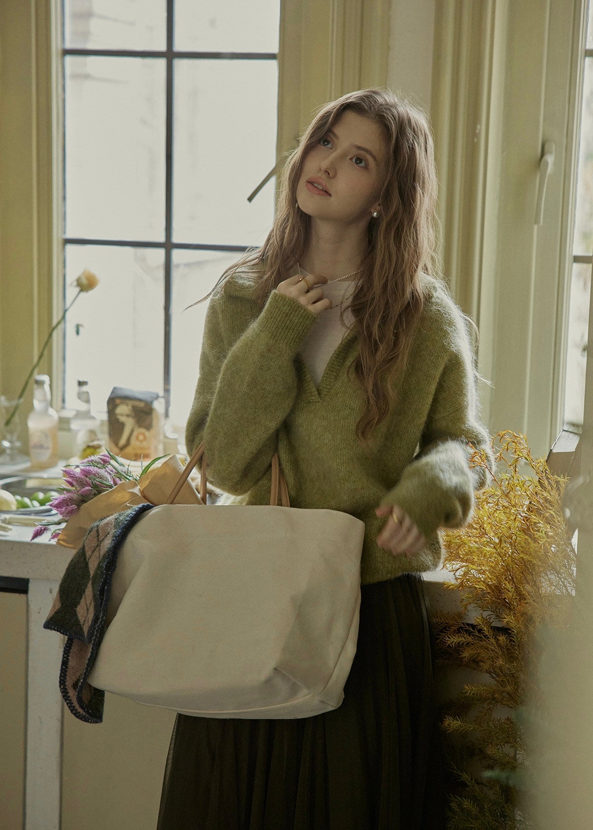 Soft Ember Mohair Deep V-Neck Sweater(2COLOR)