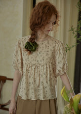 Morning Poem Pintuck Blouse | Vintage Floral Cream Top