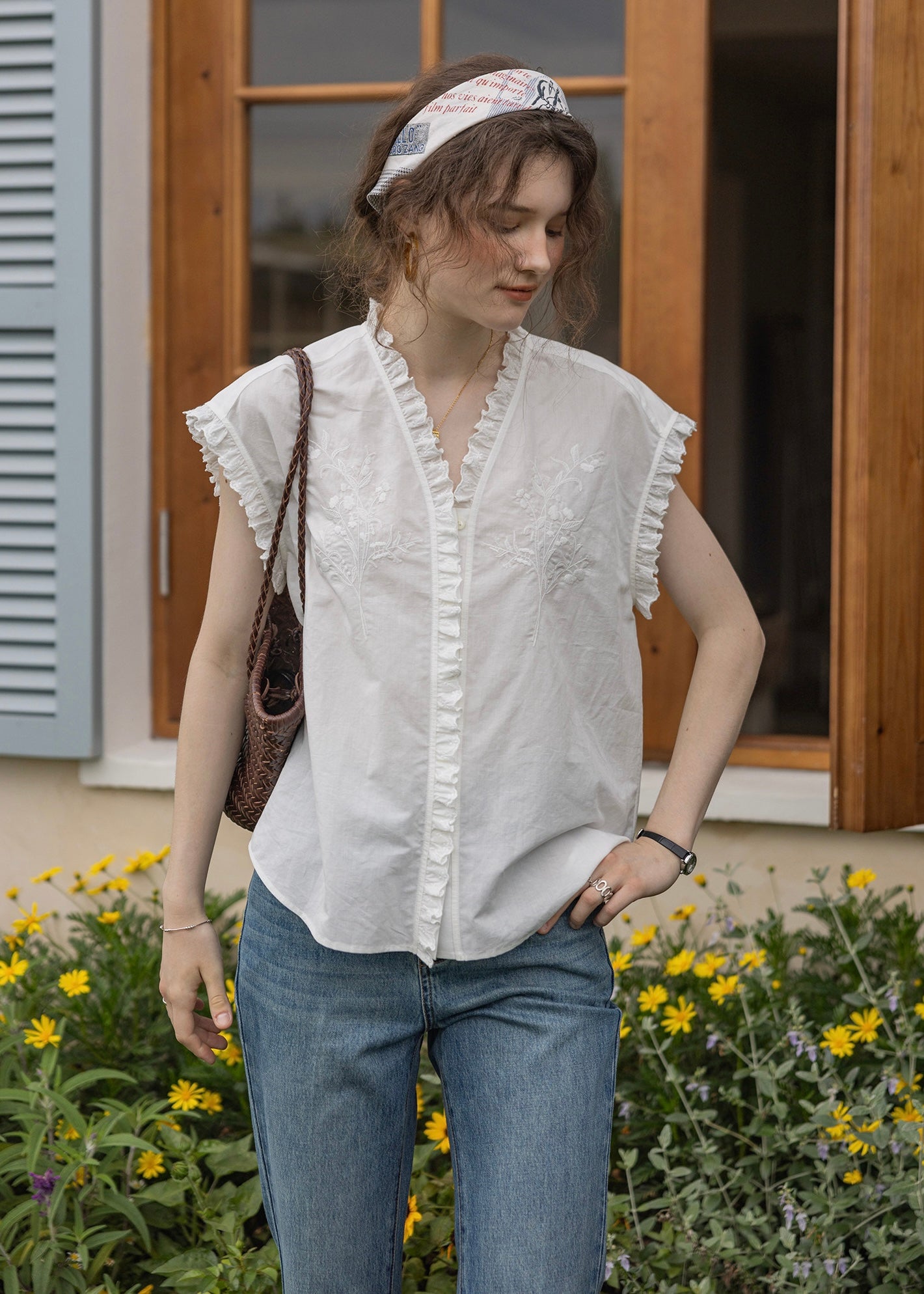 Embroidered Frill Sleeve Linen Blend Blouse(2COLOR)