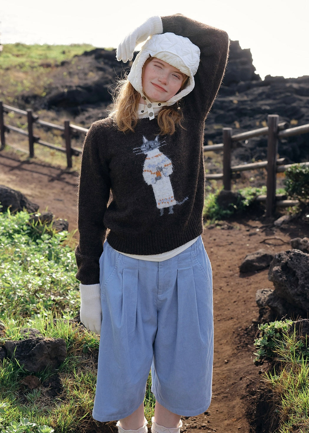 Vintage Cat Jacquard Crew Neck Knit Sweater