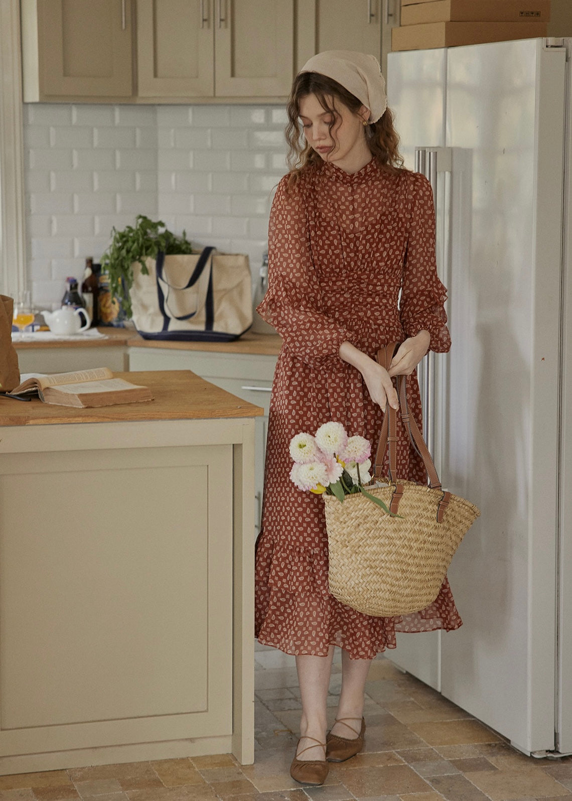 Amber Soft Tide Vintage Floral Chiffon Dress