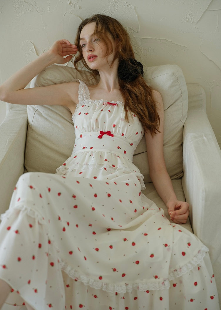 Strawberry Waltz Vintage Ruffle Lace Sleeveless Dress