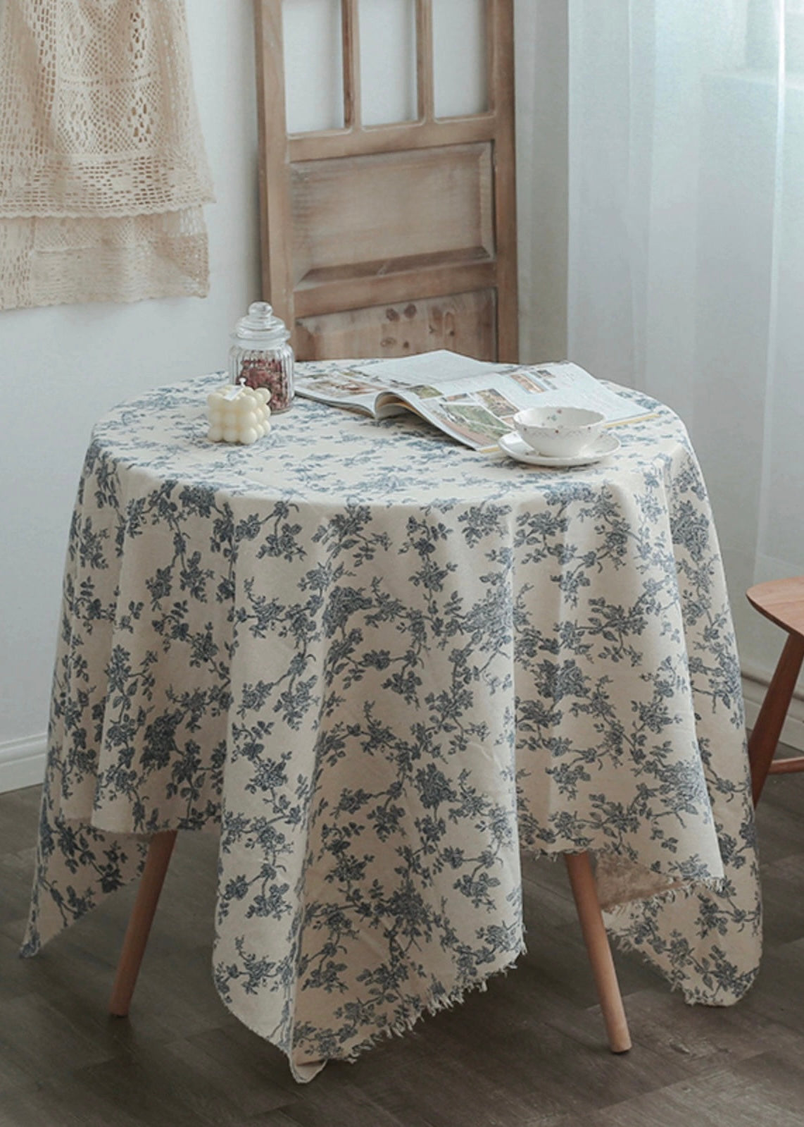 Claire Bleu Vintage Floral Tablecloth & Picnic Throw