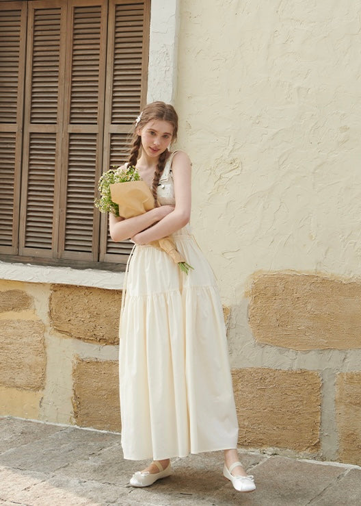 Daisy Lace Suspender Cream Vintage Maxi with Embroidered Bib