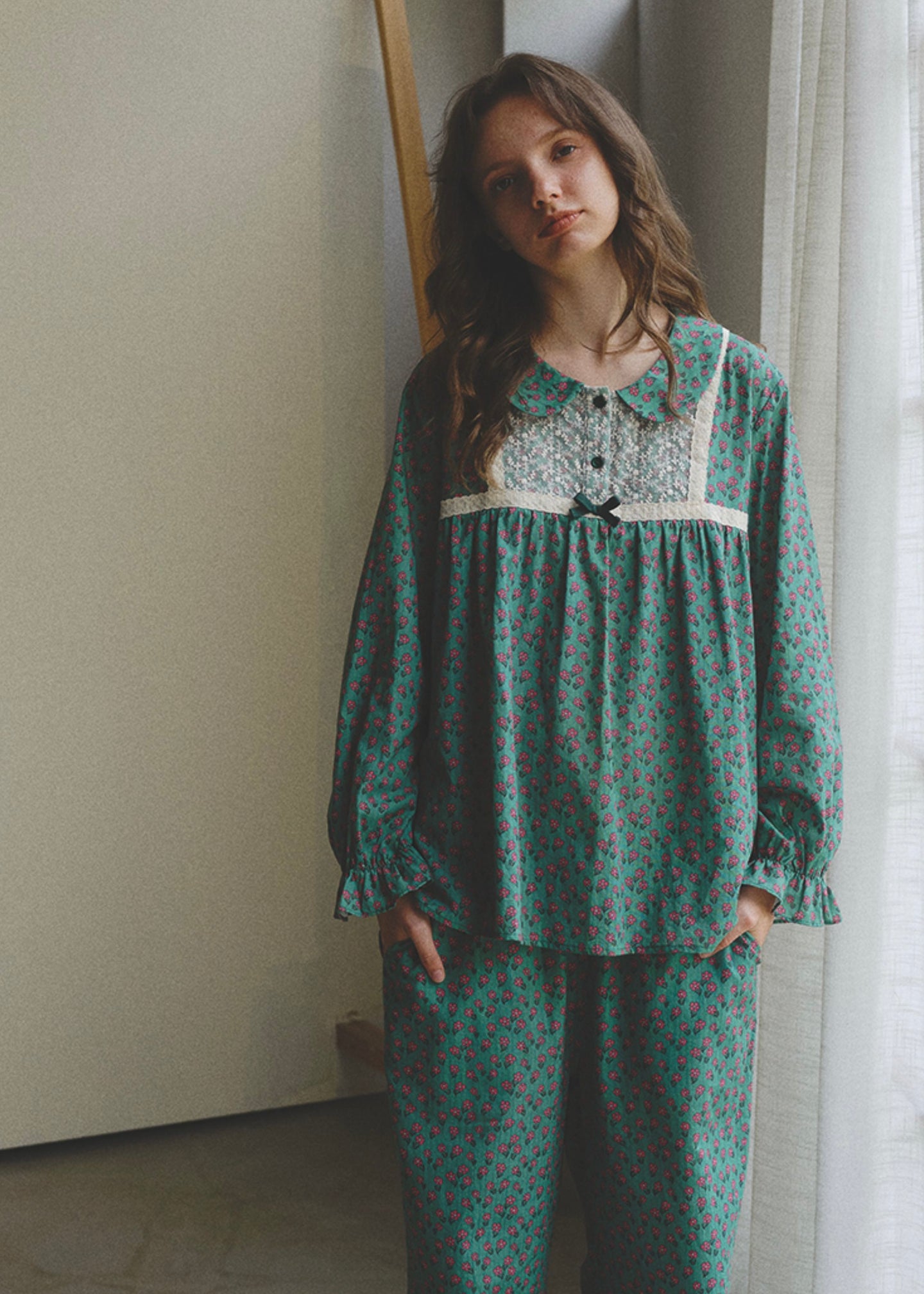 Rose Garden Vintage Lace Pajamas set