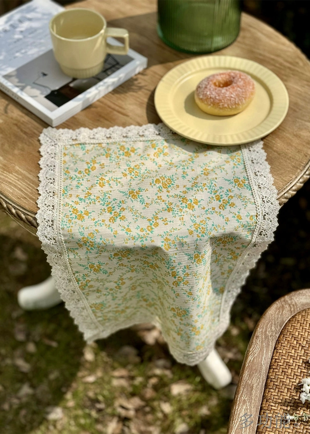 Sunprint Lace Floral Vintage Table Mat