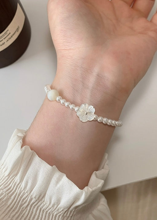 Vintage Daisy Pearl Beaded Bracelet