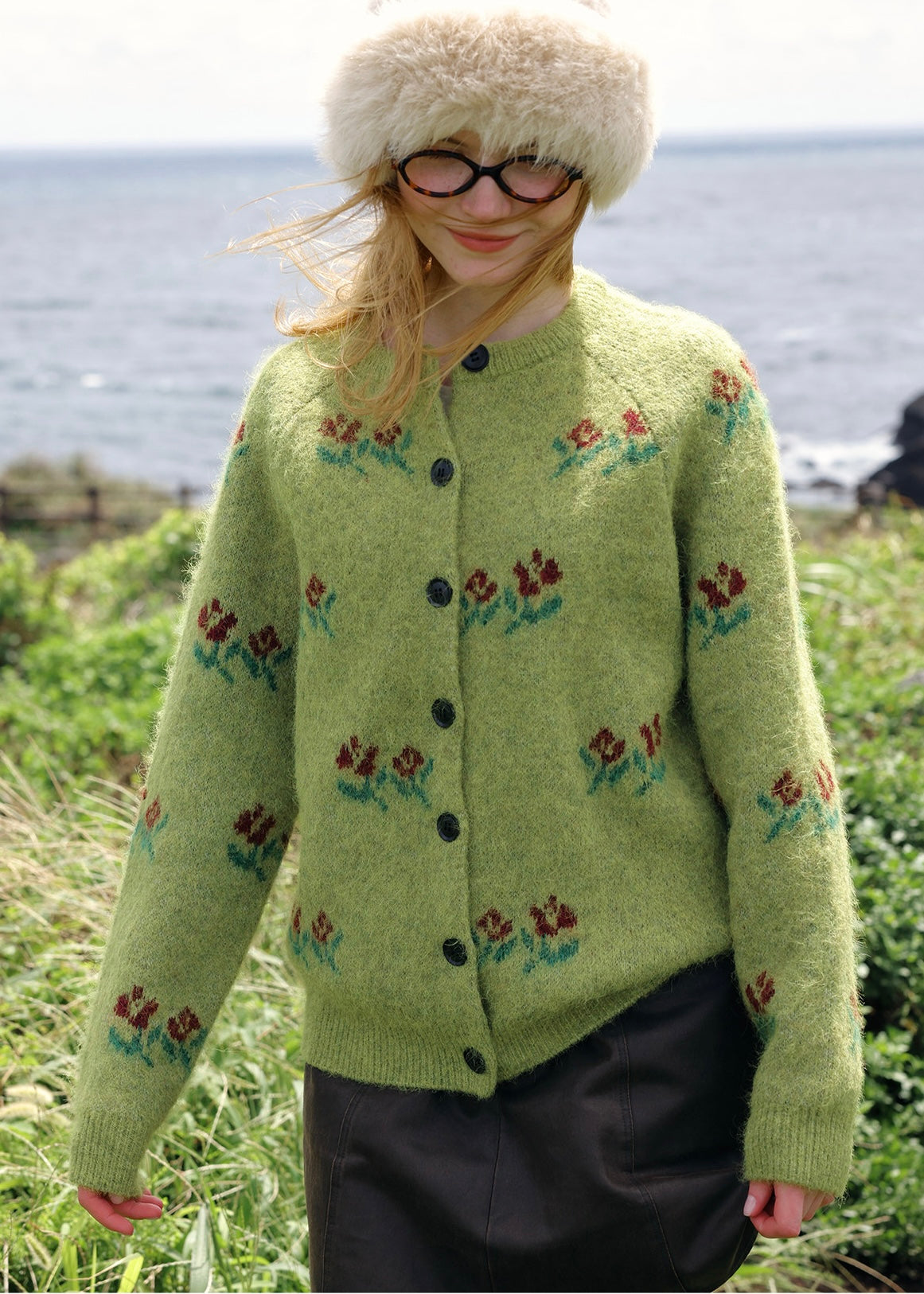 Mossy Rose Wool Floral Jacquard Cardigan