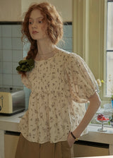 Morning Poem Pintuck Blouse | Vintage Floral Cream Top