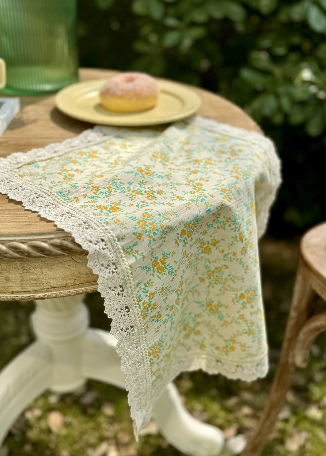Sunprint Lace Floral Vintage Table Mat
