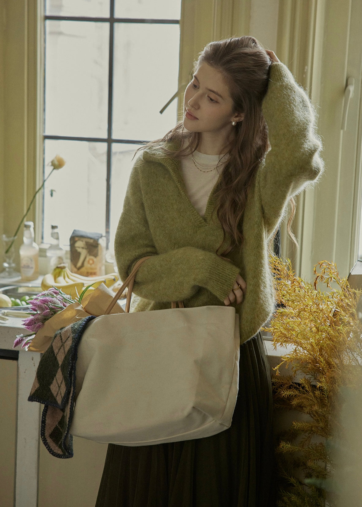 Soft Ember Mohair Deep V-Neck Sweater(2COLOR)