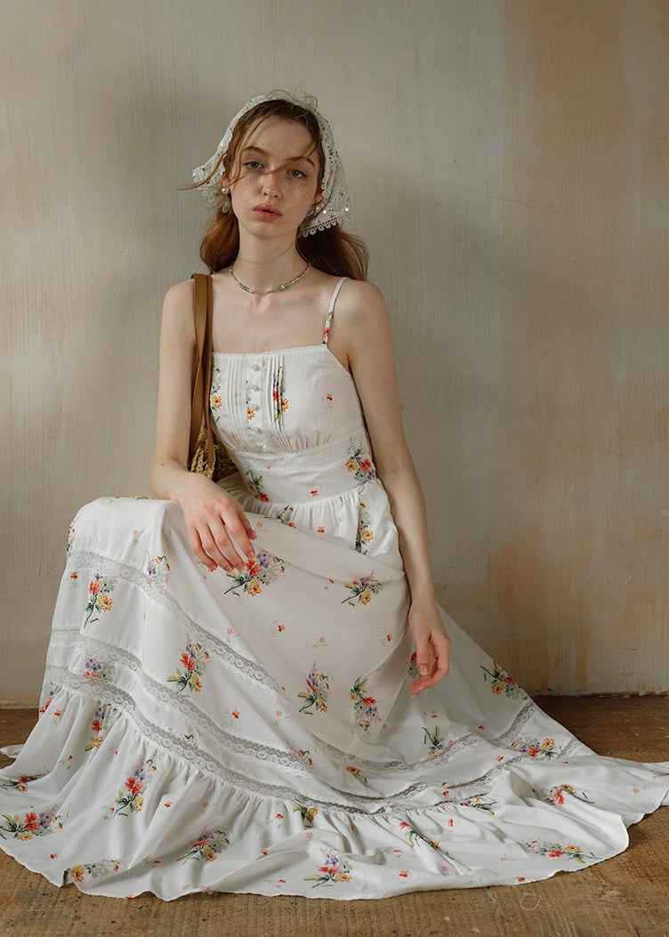 Fieldnote Reverie Vintage Floral Lace Strap Dress