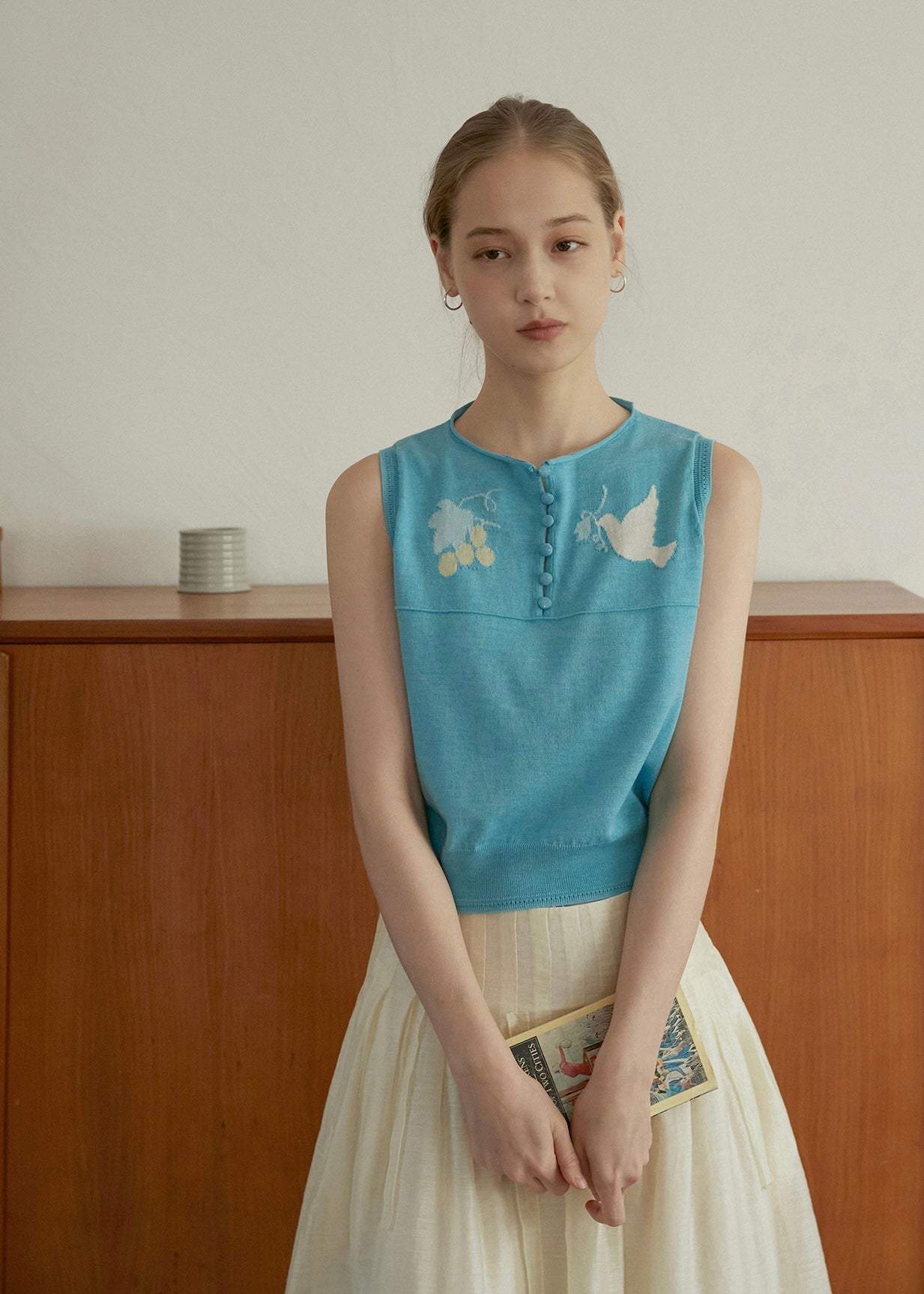 BlueBird Vintage Embroidery Summer Knit Sleeveless Vest