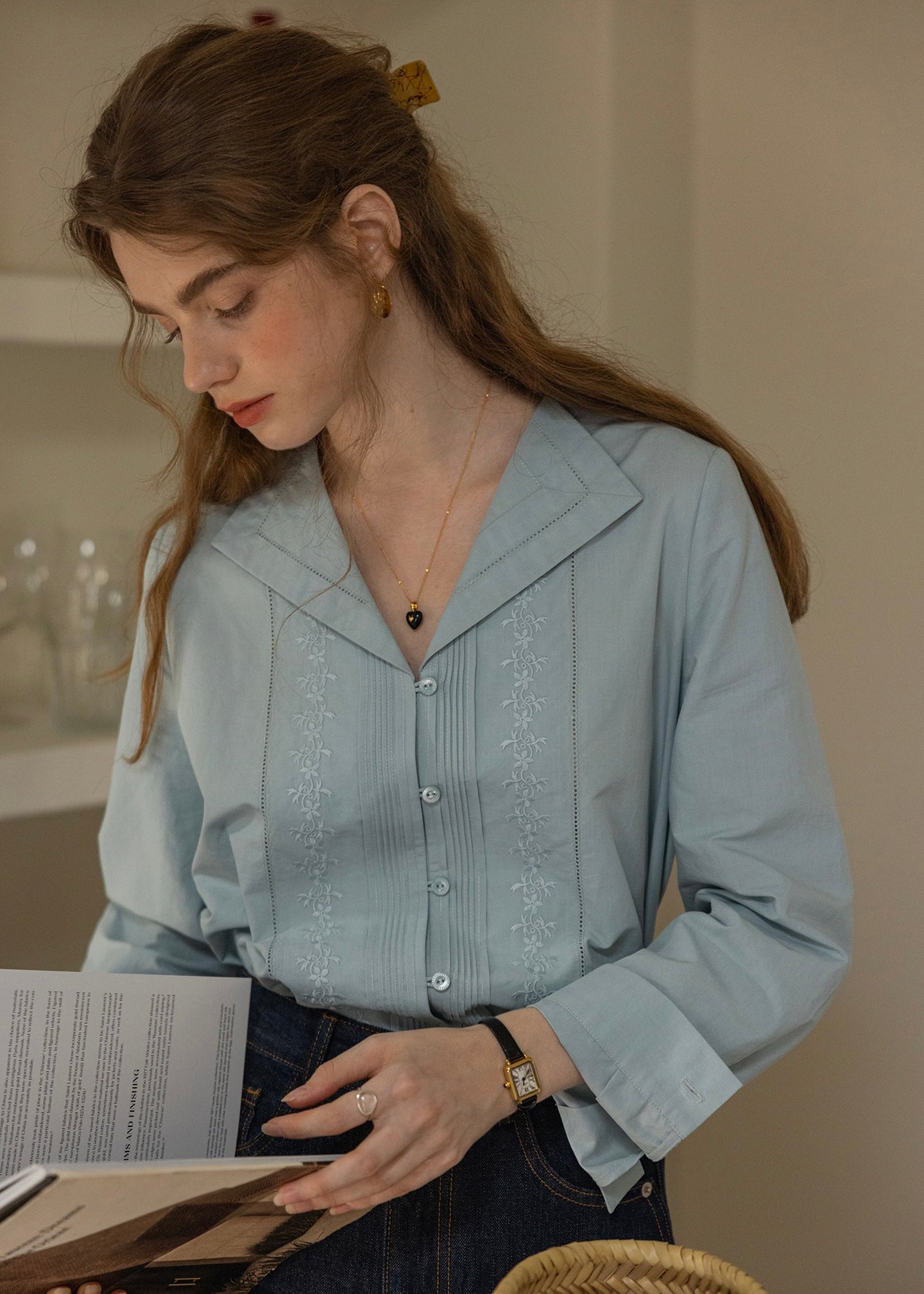 Garden Stroll | Vintage Embroidered Collar Lace Shirt(2COLOR)
