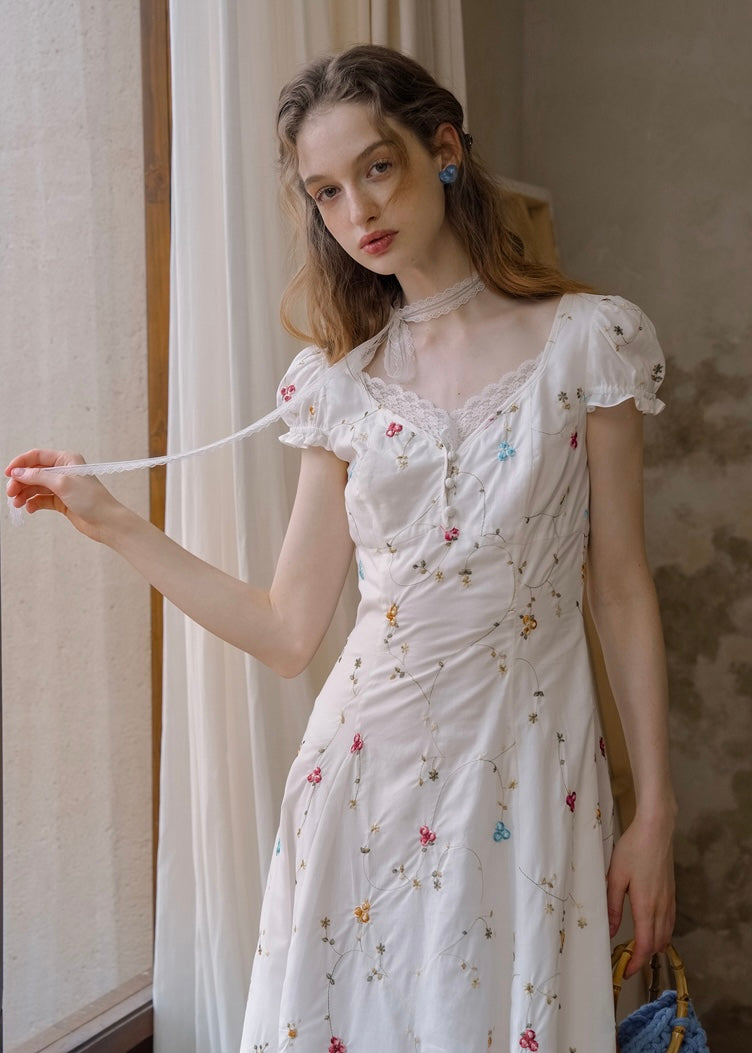 Petal Notes Vintage Embroidered Lace Dress