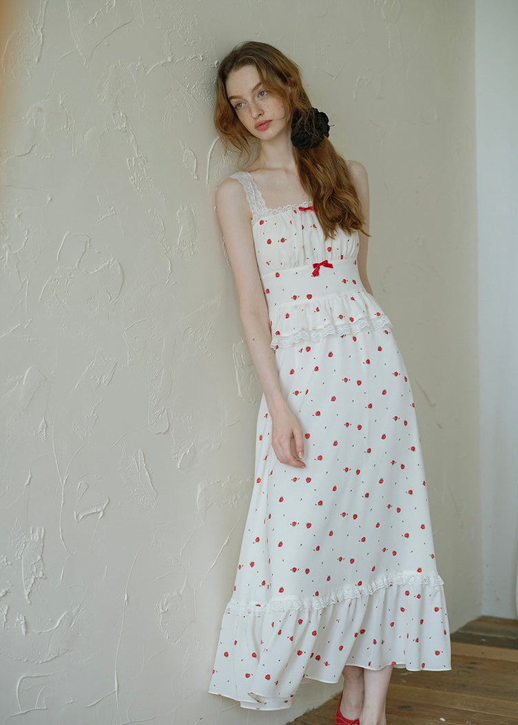 Strawberry Waltz Vintage Ruffle Lace Sleeveless Dress