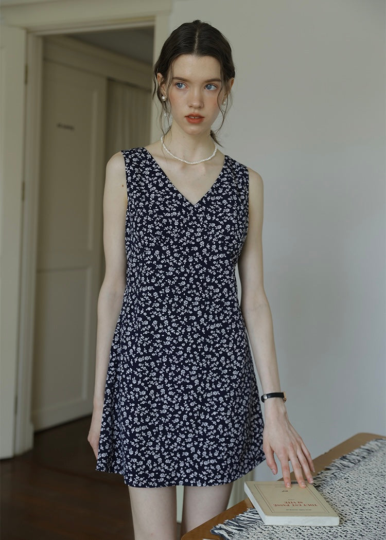 Midnight Daisy Mini Dress | Vintage Navy Floral Sleeveless Dress