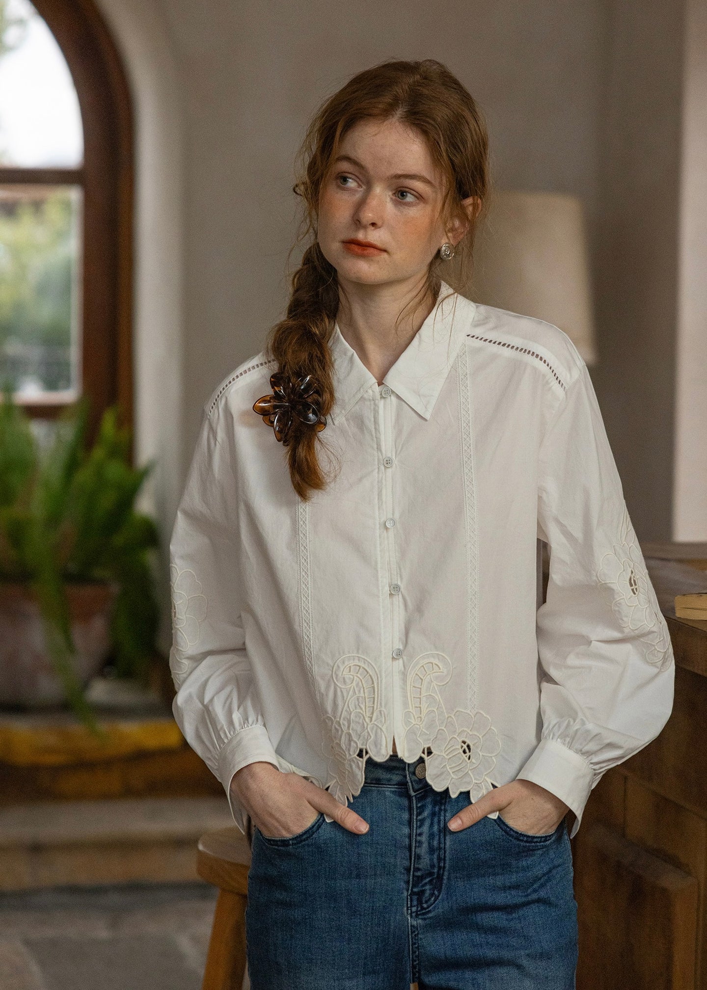 Veiled Petal Blouse Rose Cut-Out Embroidery Shirt(2COLOR)