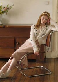 Daisy Embroidered Vintage Cream Knit Wool Cardigan