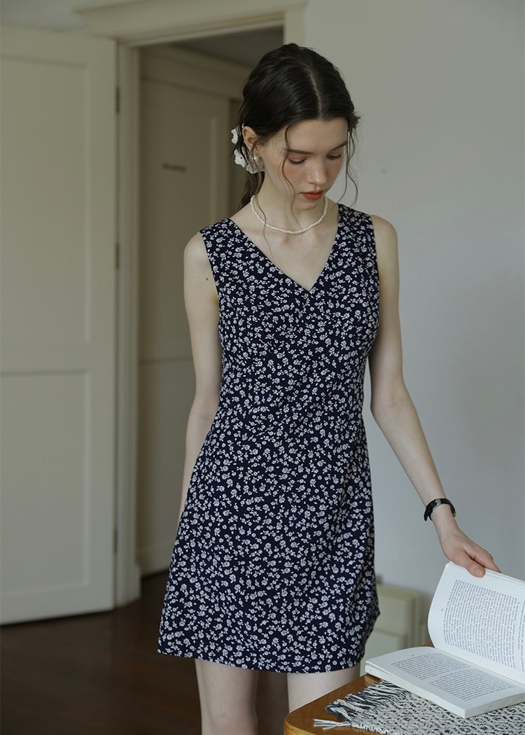 Midnight Daisy Mini Dress | Vintage Navy Floral Sleeveless Dress