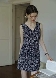 Midnight Daisy Mini Dress | Vintage Navy Floral Sleeveless Dress