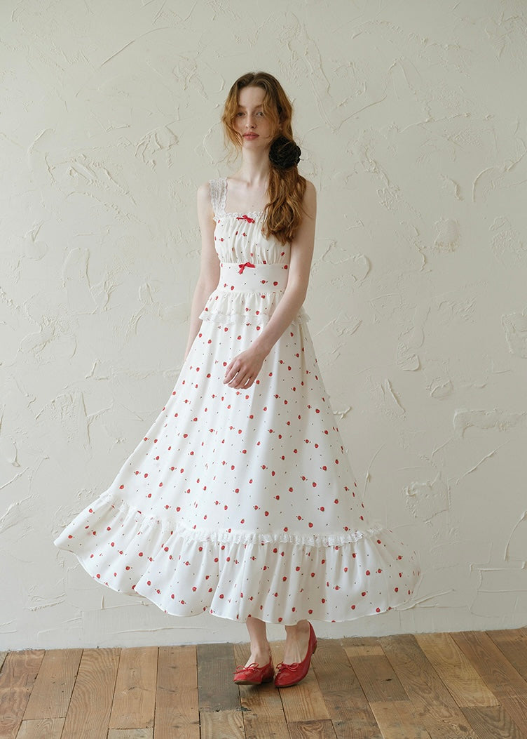 Strawberry Waltz Vintage Ruffle Lace Sleeveless Dress