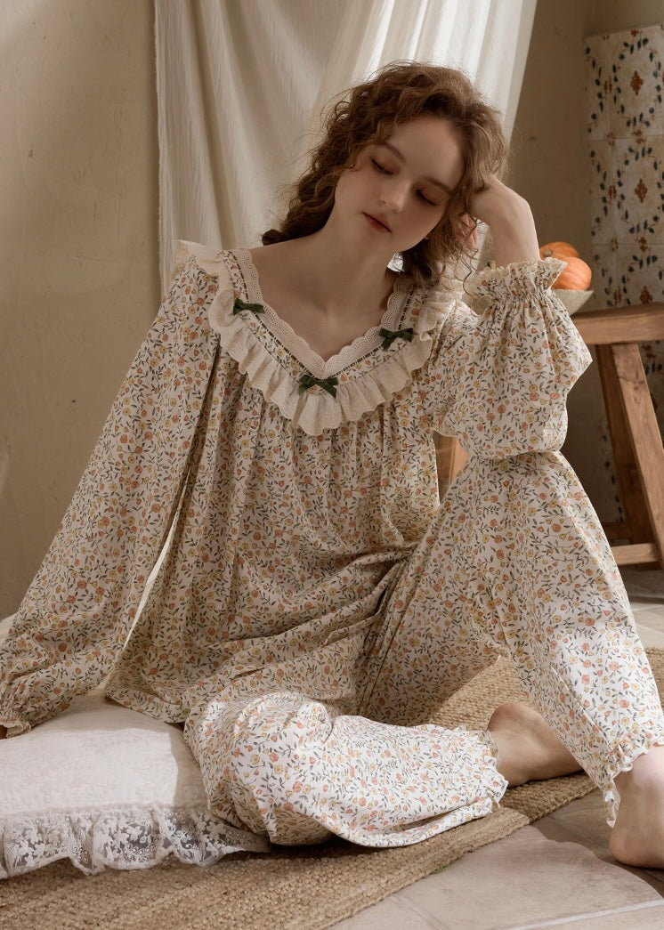Blossom Ruffle Vintage Floral Lace Pajama Set Nightwear(2COLOR)