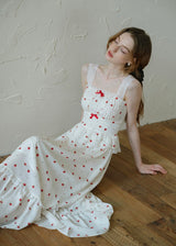 Strawberry Waltz Vintage Ruffle Lace Sleeveless Dress